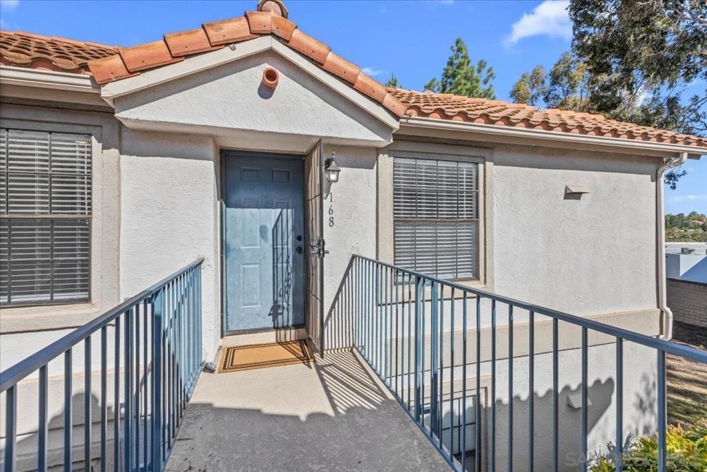 10367 Azuaga St 168, San Diego, CA 92129