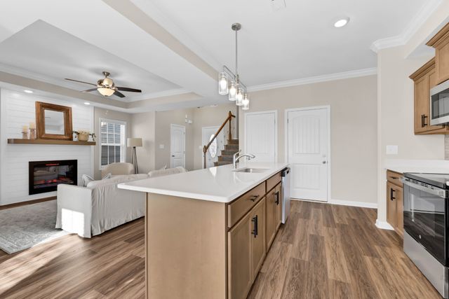 436 Ayden Ln, Clarksville, TN 37042