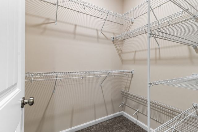 436 Ayden Ln, Clarksville, TN 37042