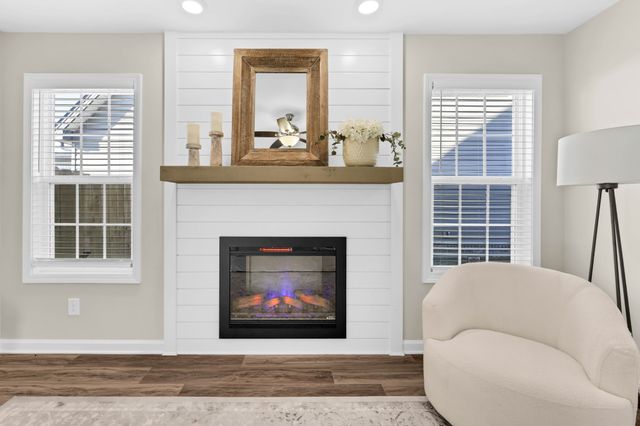 436 Ayden Ln, Clarksville, TN 37042