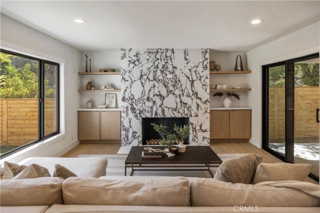 1643 San Ysidro Drive, Beverly Hills, CA 90210