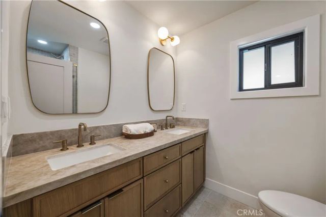 1643 San Ysidro Drive, Beverly Hills, CA 90210