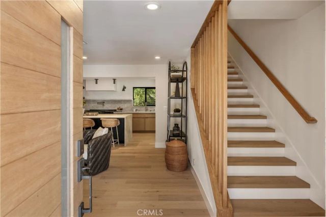 1643 San Ysidro Drive, Beverly Hills, CA 90210