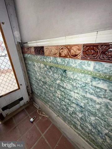 2422 E FEDERAL ST, Baltimore, MD 21213