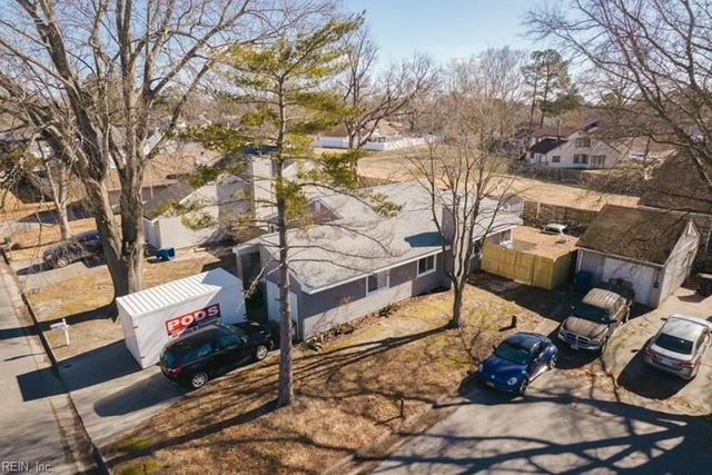 661 Orangewood DR, Virginia Beach, VA 23456