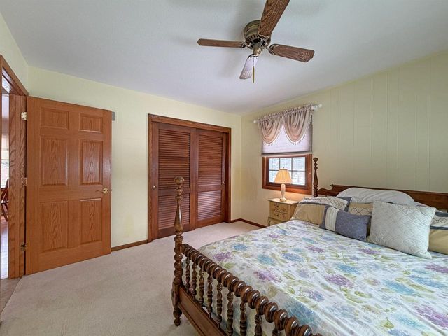 832 W Main STREET, West Bend, WI 53090