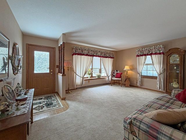 832 W Main STREET, West Bend, WI 53090