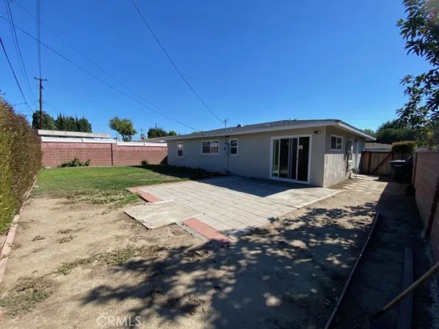2345 ALMOND Avenue, Orange, CA 92868