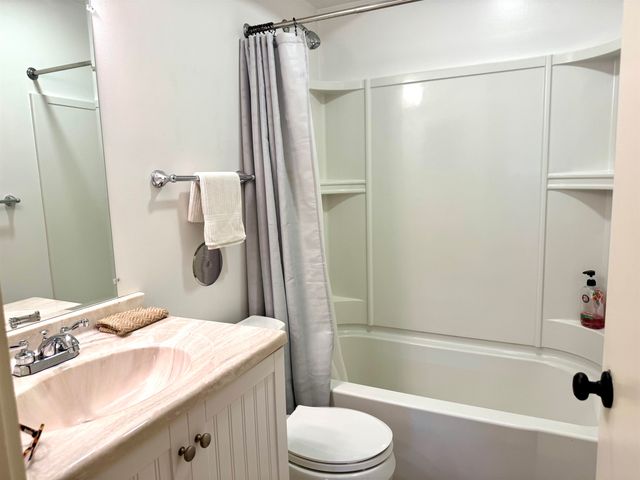 313 Brook Hollow, Hanover, NH 03755