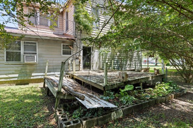 1700 Marion Avenue, South Pittsburg, TN 37380