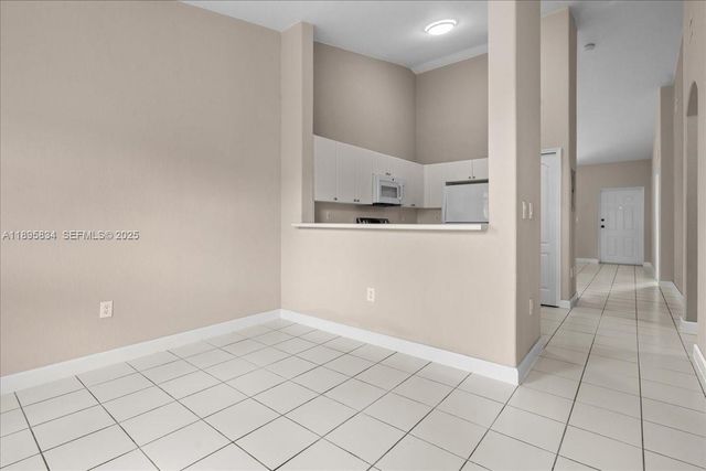 1677 SE 27th Court 202, Homestead, FL 33035
