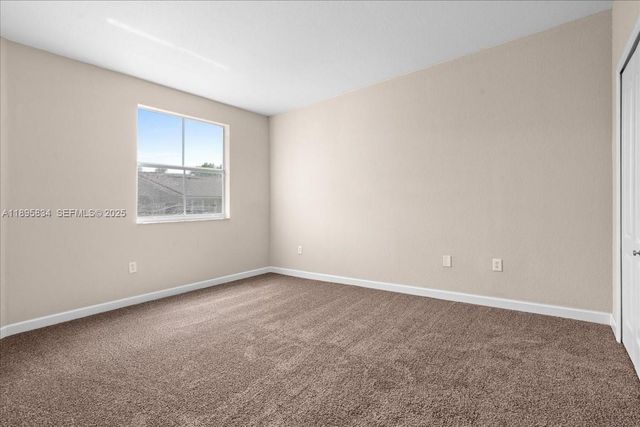 1677 SE 27th Court 202, Homestead, FL 33035