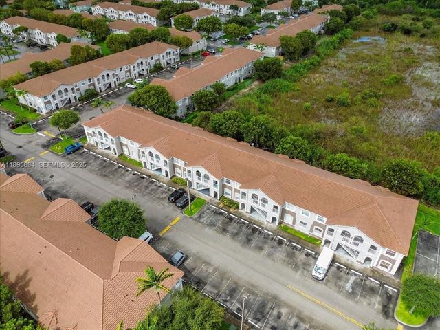 1677 SE 27th Court 202, Homestead, FL 33035