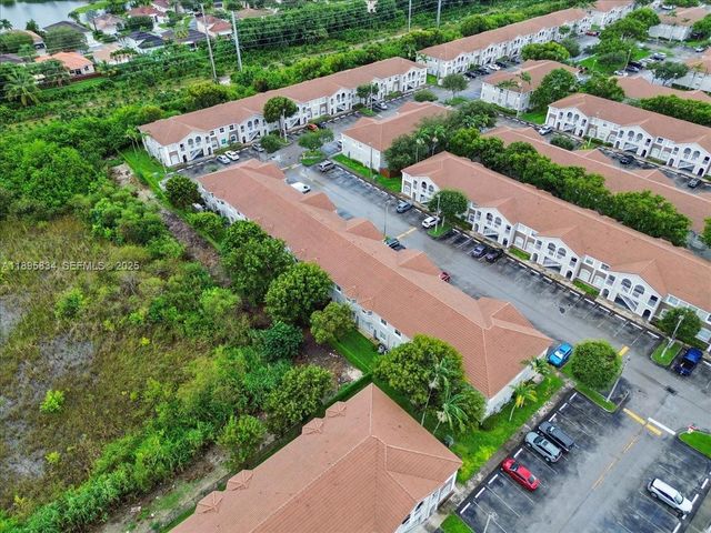 1677 SE 27th Court 202, Homestead, FL 33035