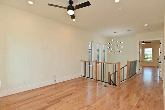 1733 Du Barry Lane, Houston, TX 77018