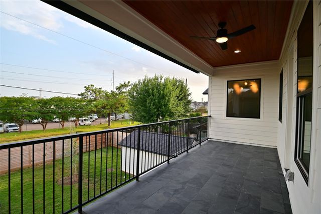 1733 Du Barry Lane, Houston, TX 77018