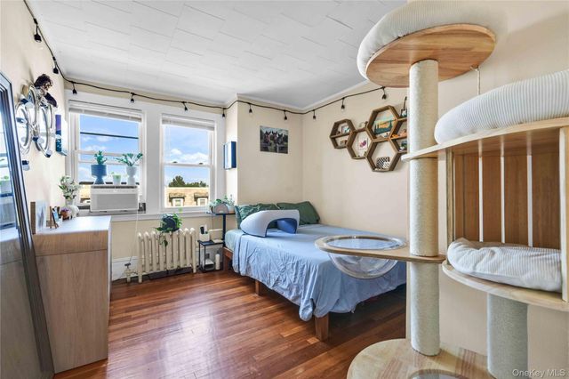 2135 24th Street, Astoria, NY 11105