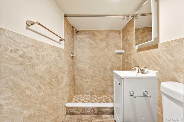 2135 24th Street, Astoria, NY 11105