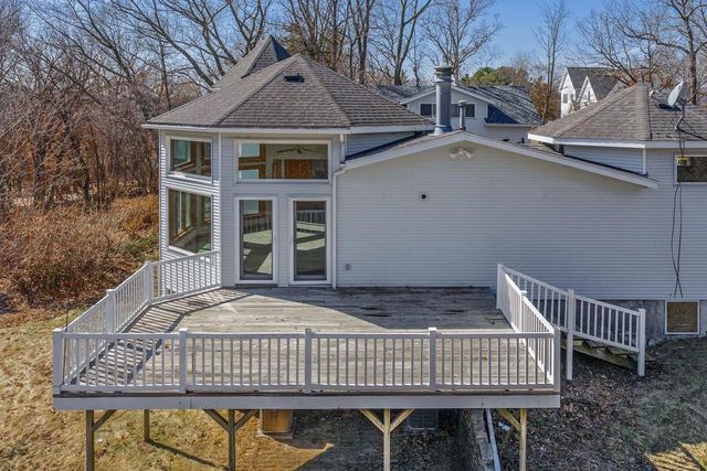 S7628 Grandview Avenue, Merrimac, WI 53561