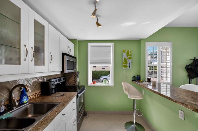 802 Euclid Avenue 104, Miami Beach, FL 33139