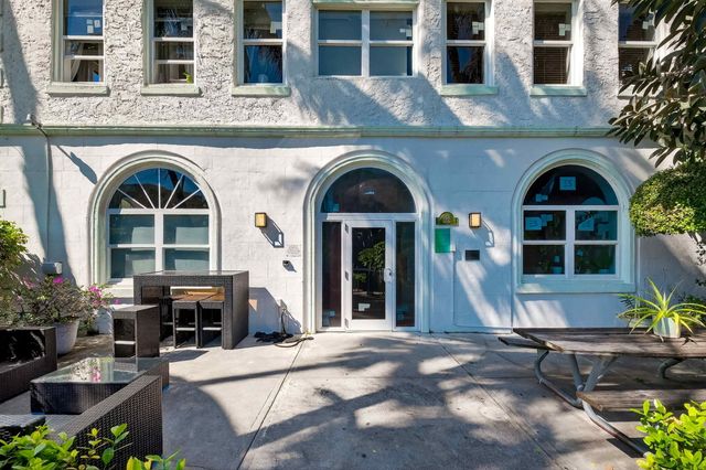 802 Euclid Avenue 104, Miami Beach, FL 33139