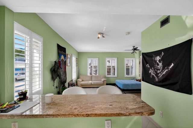 802 Euclid Avenue 104, Miami Beach, FL 33139