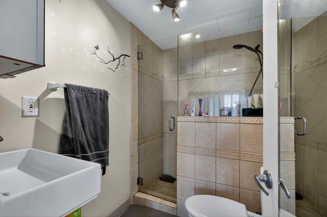 802 Euclid Avenue 104, Miami Beach, FL 33139