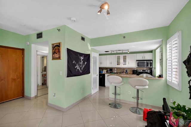 802 Euclid Avenue 104, Miami Beach, FL 33139