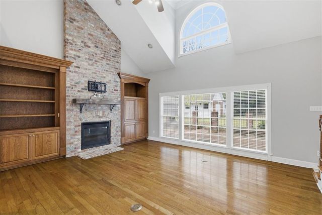 4887 Riverview Lane, Lake Charles, LA 70605