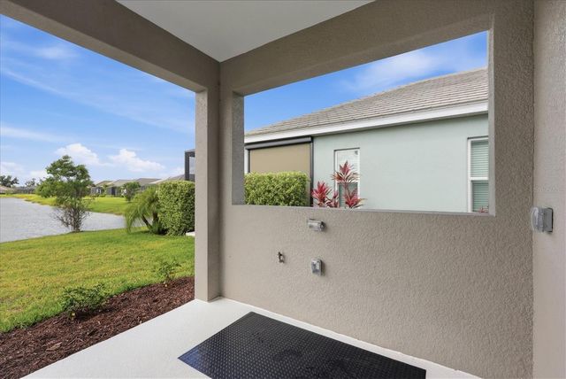 12708 AQUAMARINE AVENUE, Bradenton, FL 34211