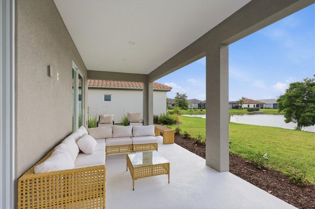 12708 AQUAMARINE AVENUE, Bradenton, FL 34211