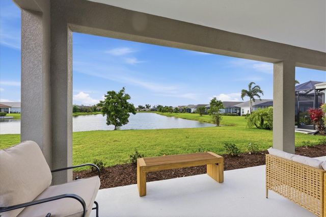 12708 AQUAMARINE AVENUE, Bradenton, FL 34211