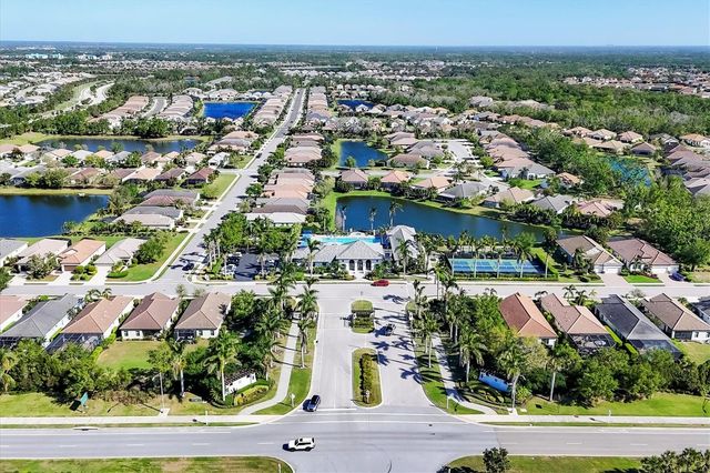 12708 AQUAMARINE AVENUE, Bradenton, FL 34211