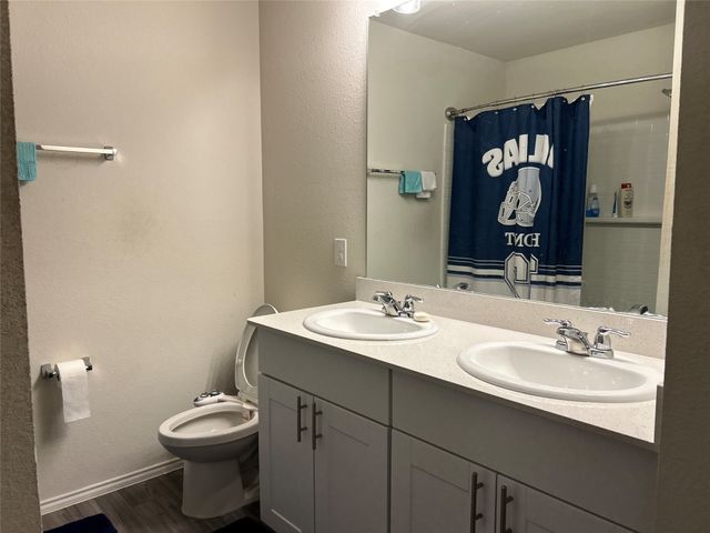 10109 Wyseby Road, Fort Worth, TX 76036