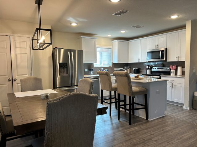 10109 Wyseby Road, Fort Worth, TX 76036