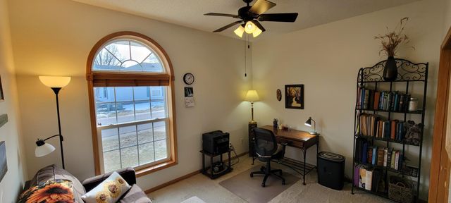 1925 Cabernet Lane NW, Rochester, MN 55901