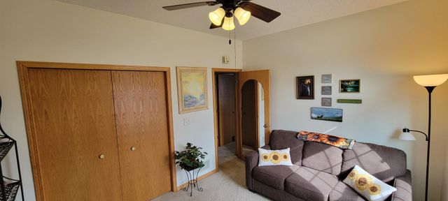 1925 Cabernet Lane NW, Rochester, MN 55901