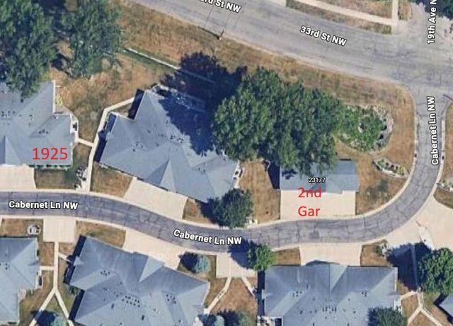 1925 Cabernet Lane NW, Rochester, MN 55901