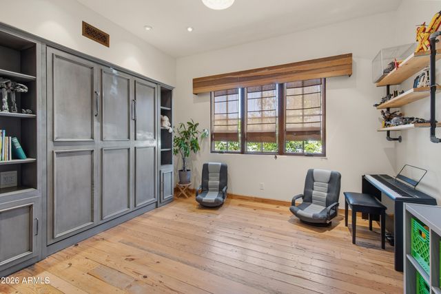 8131 E APPALOOSA Trail, Scottsdale, AZ 85258