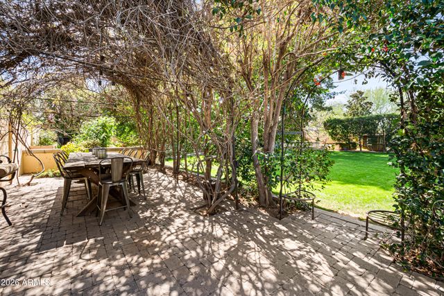 8131 E APPALOOSA Trail, Scottsdale, AZ 85258