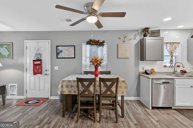 193 Saddle Brooke Trace, Brunswick, GA 31525