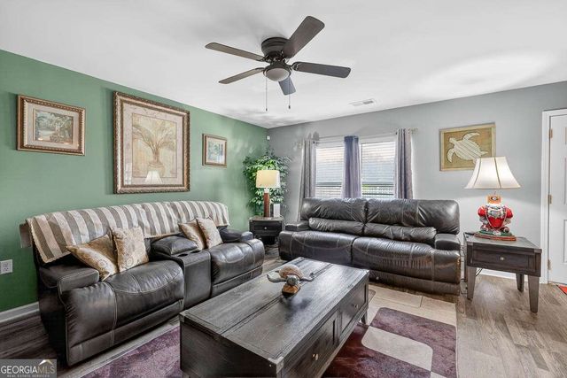 193 Saddle Brooke Trace, Brunswick, GA 31525