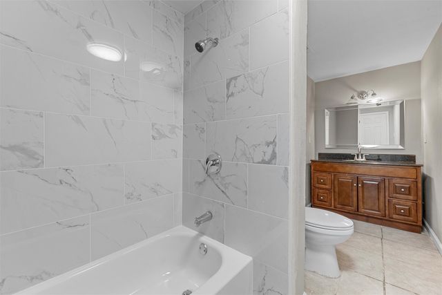 395 Hazelwood Avenue, Waco, TX 76705