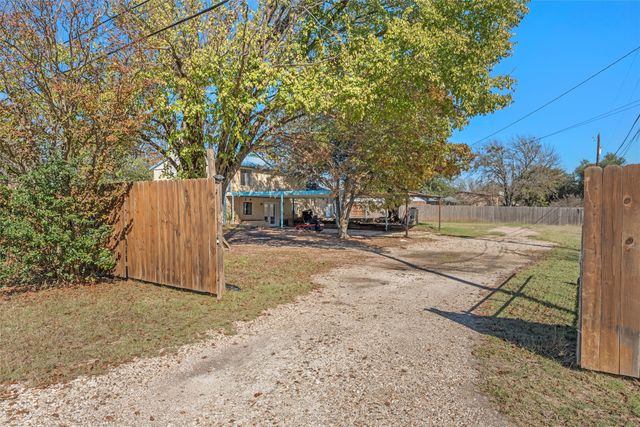 395 Hazelwood Avenue, Waco, TX 76705