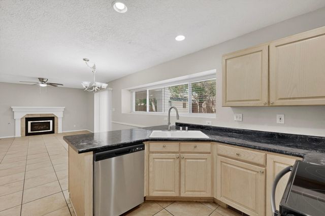 8009 Rancho Dorado Court NW, Albuquerque, NM 87120