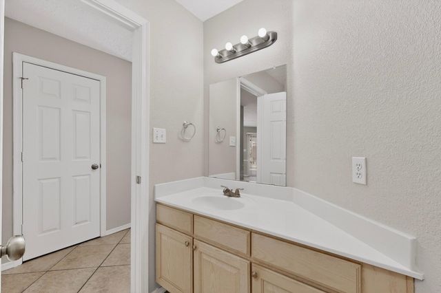 8009 Rancho Dorado Court NW, Albuquerque, NM 87120