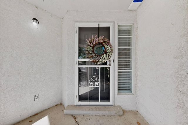 8009 Rancho Dorado Court NW, Albuquerque, NM 87120