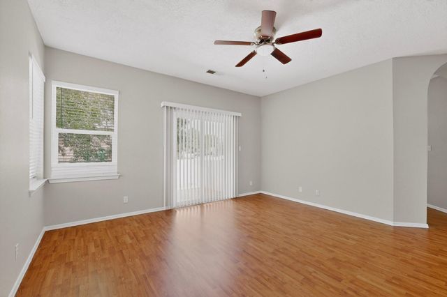 8009 Rancho Dorado Court NW, Albuquerque, NM 87120