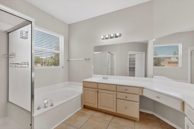 8009 Rancho Dorado Court NW, Albuquerque, NM 87120