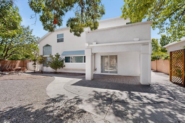8009 Rancho Dorado Court NW, Albuquerque, NM 87120